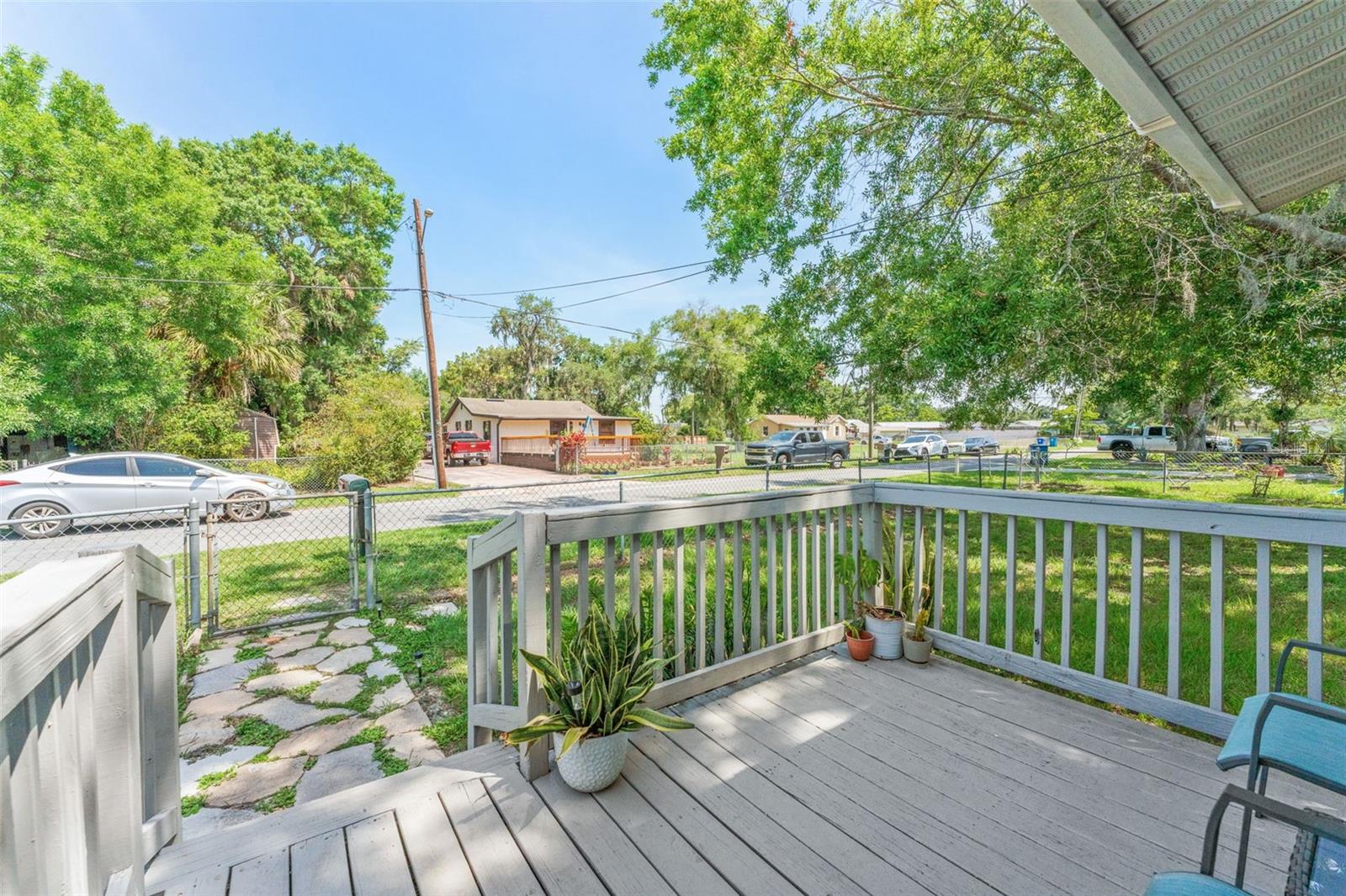 652 N Jackson St Property Photo 6