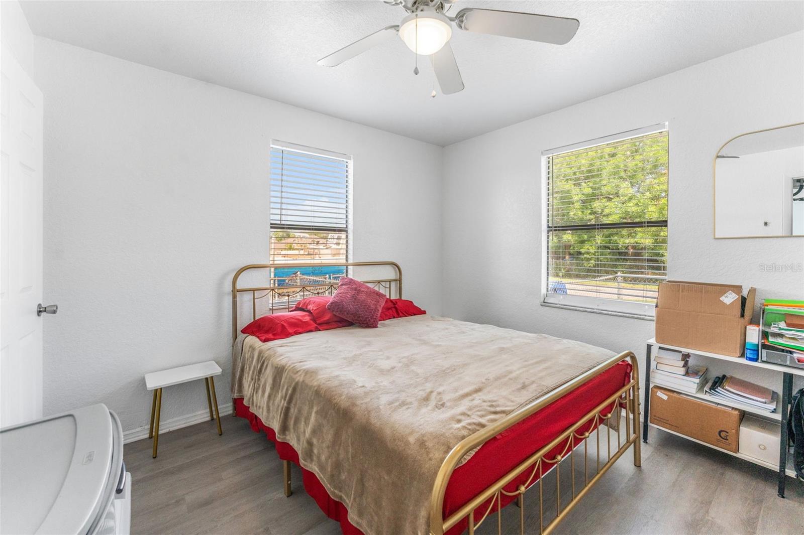 652 N Jackson St Property Photo 15