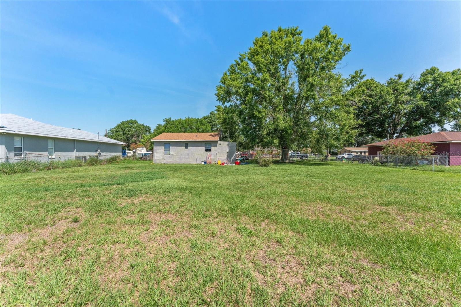 652 N Jackson St Property Photo 22