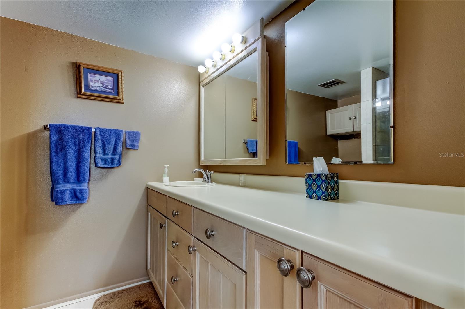 7465 Bay Island Dr S #213 Property Photo 20