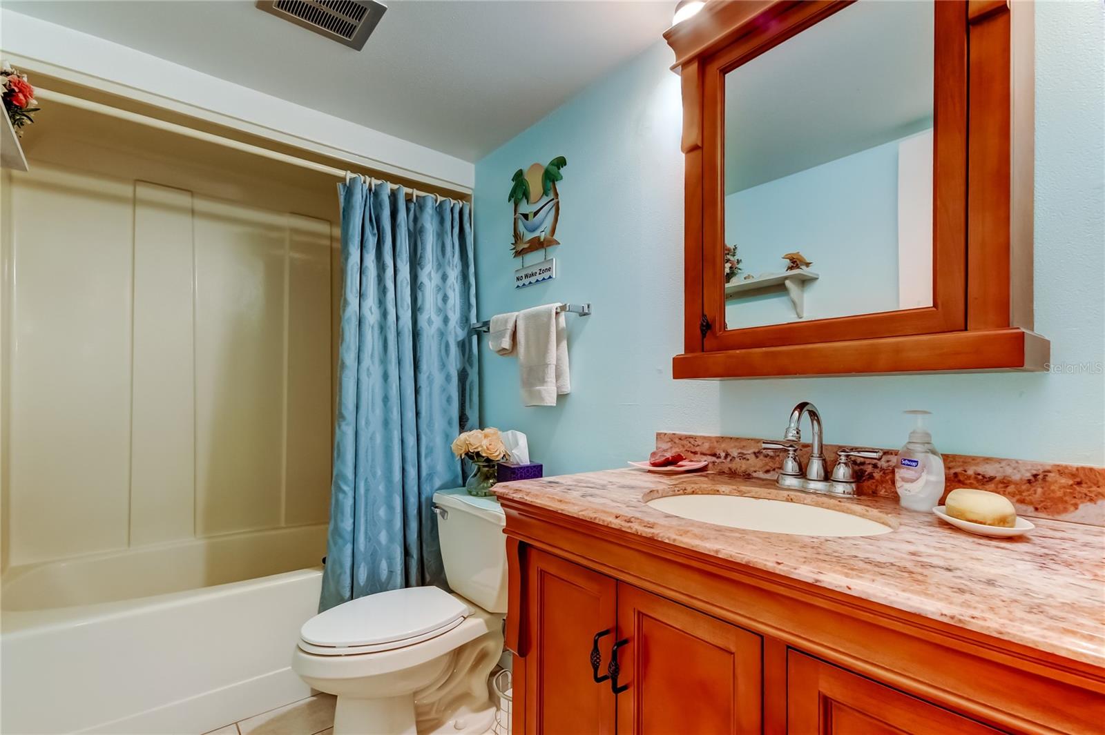 7465 Bay Island Dr S #213 Property Photo 22
