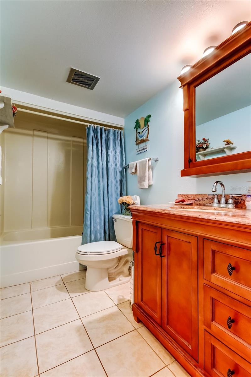 7465 Bay Island Dr S #213 Property Photo 23
