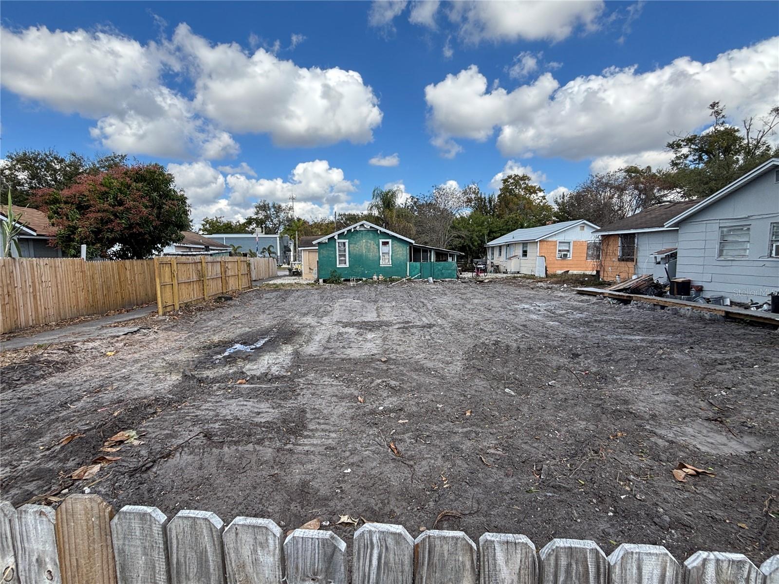 4213 W Cayuga St Property Photo 5