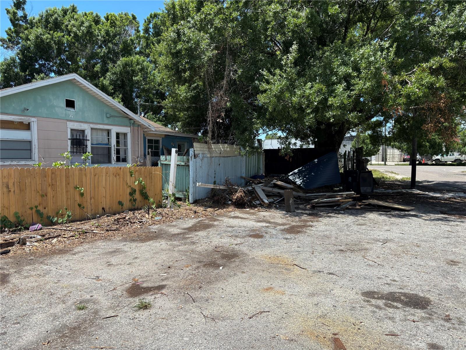 4213 W Cayuga St Property Photo 17