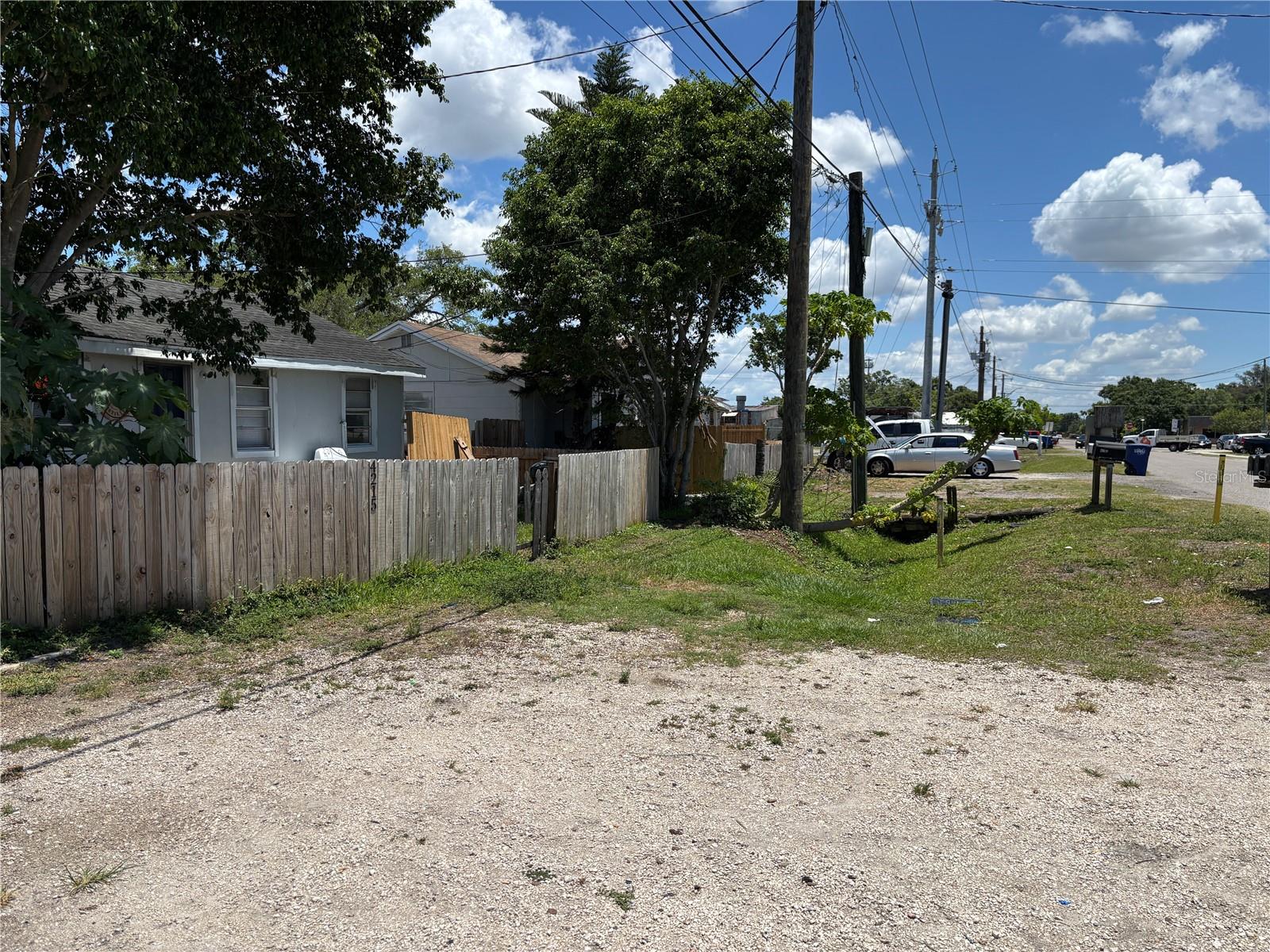 4213 W Cayuga St Property Photo 18