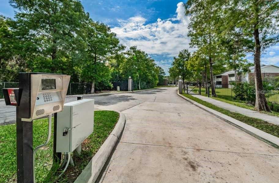 1400 Gandy Blvd N #1705 Property Photo 73