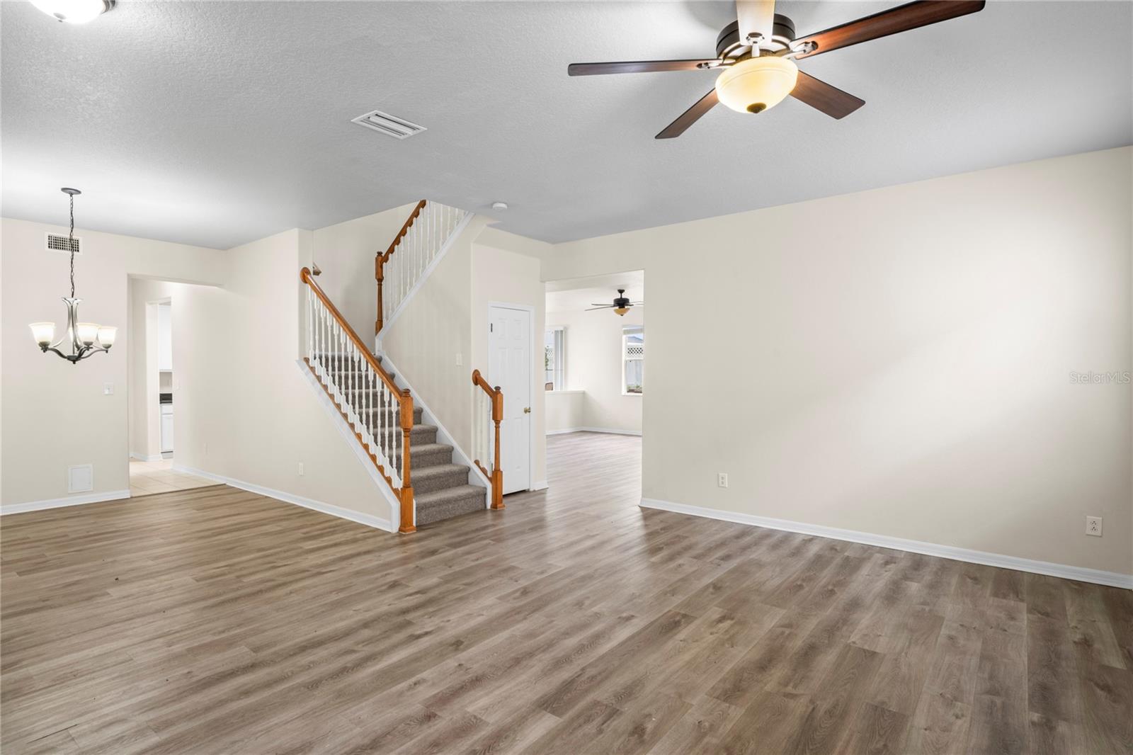 7249 Bridgeview Dr Property Photo 2