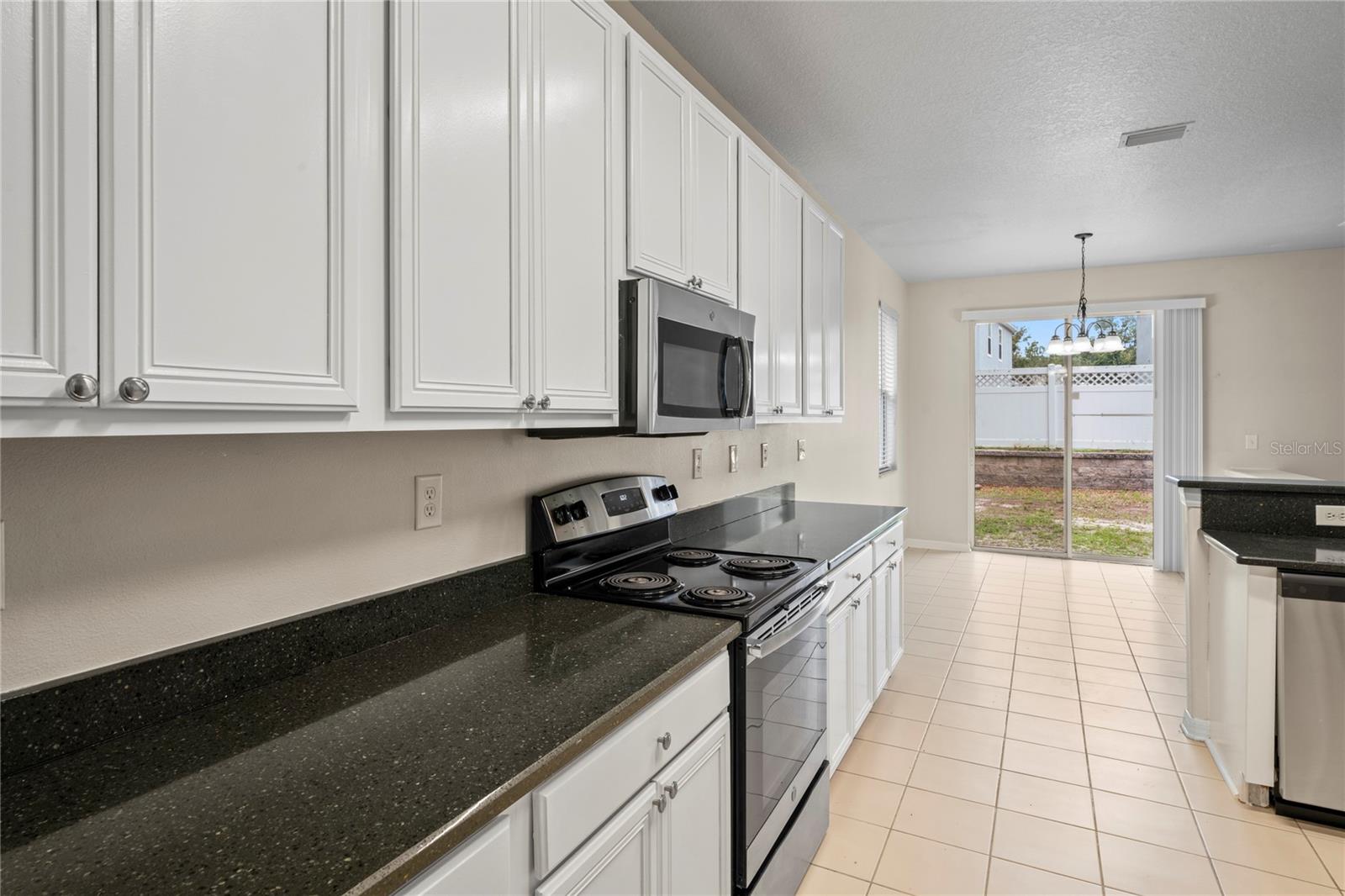 7249 Bridgeview Dr Property Photo 6