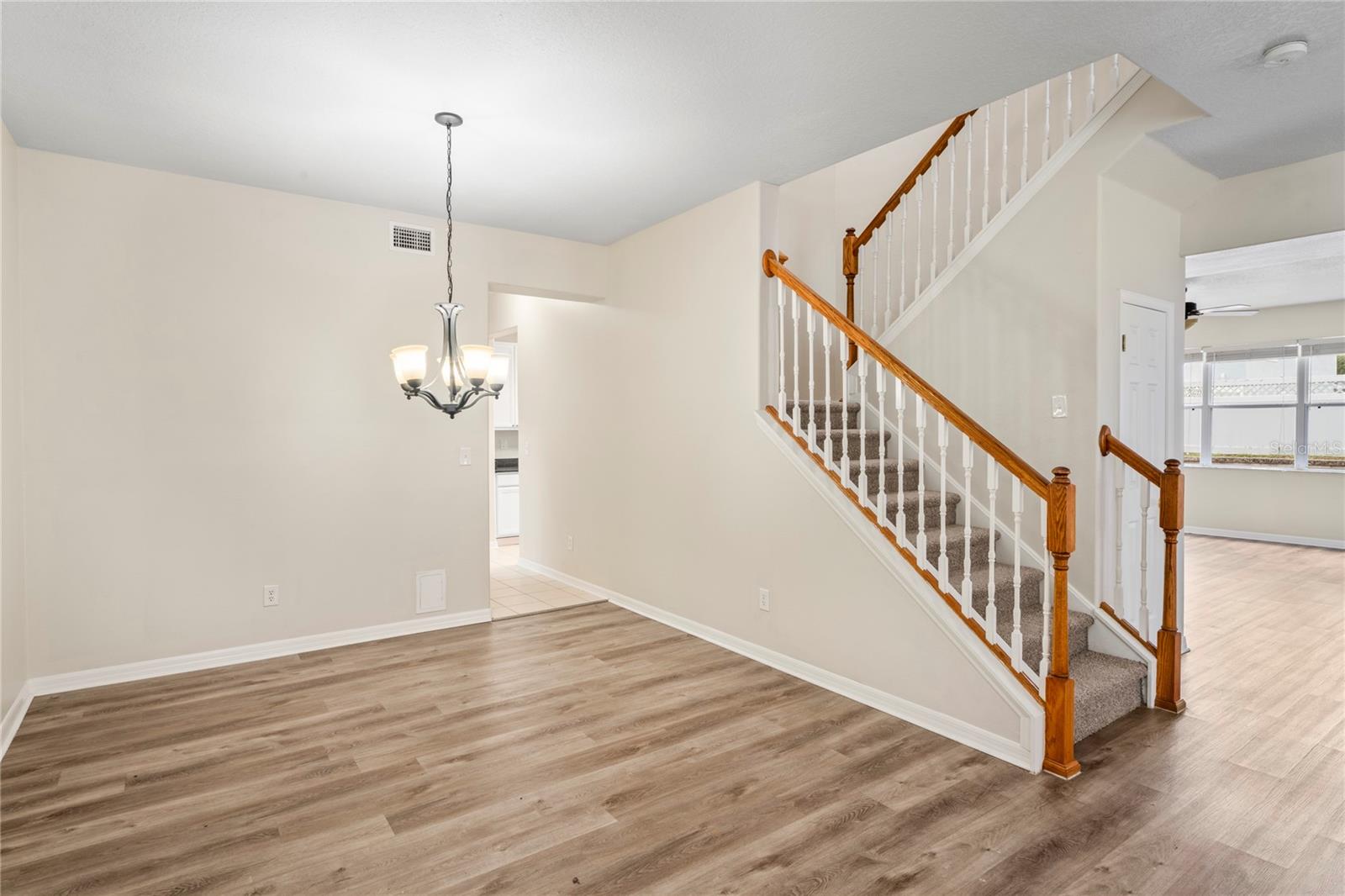 7249 Bridgeview Dr Property Photo 8