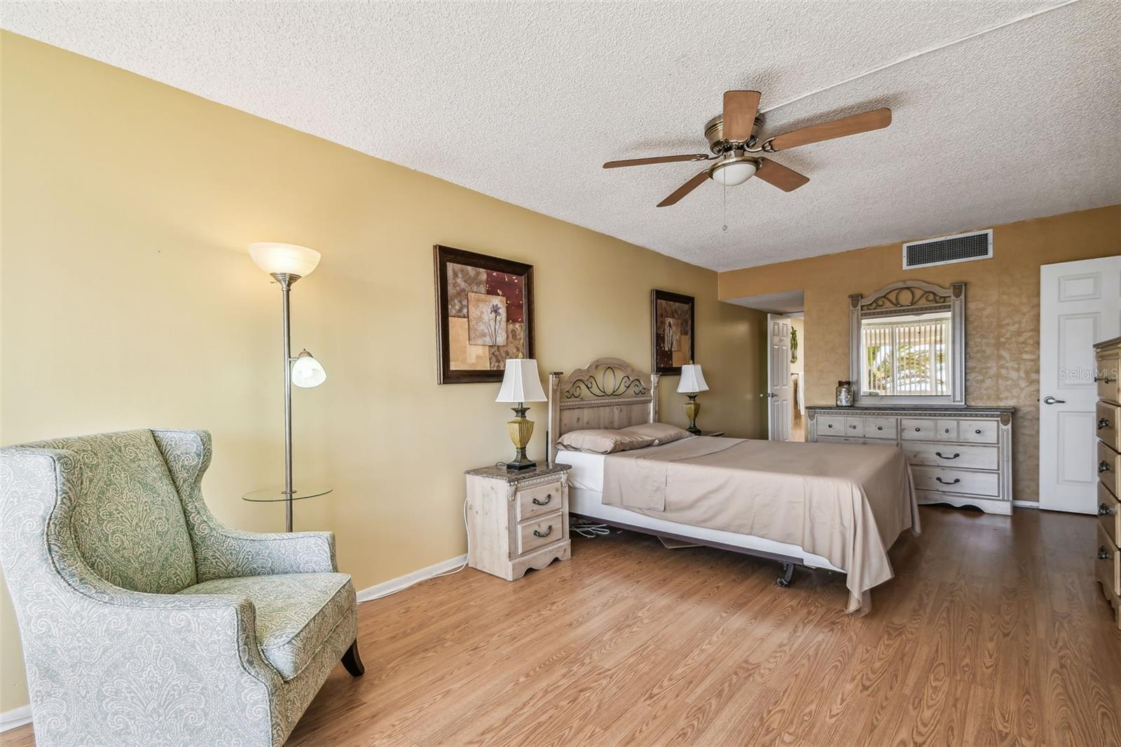 17920 Gulf Blvd #208 Property Photo 26