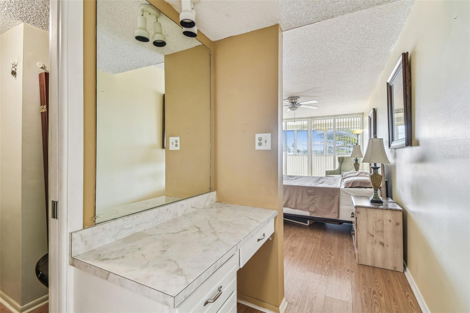 17920 Gulf Blvd #208 Property Photo 32