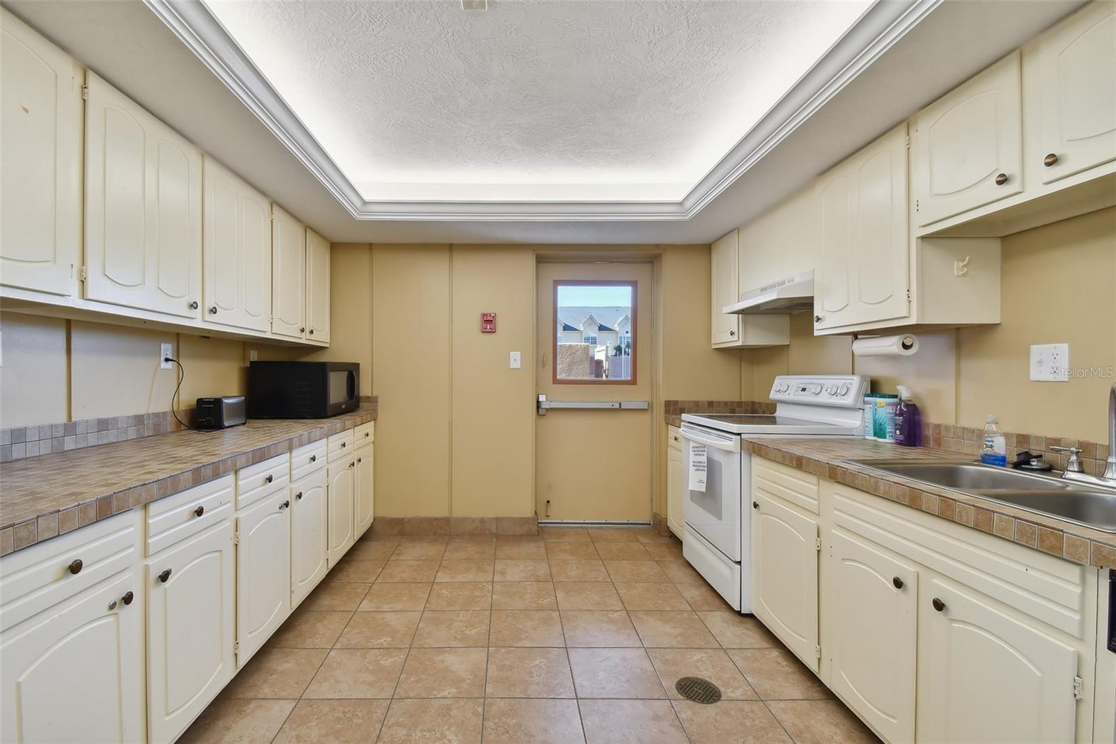 17920 Gulf Blvd #208 Property Photo 79