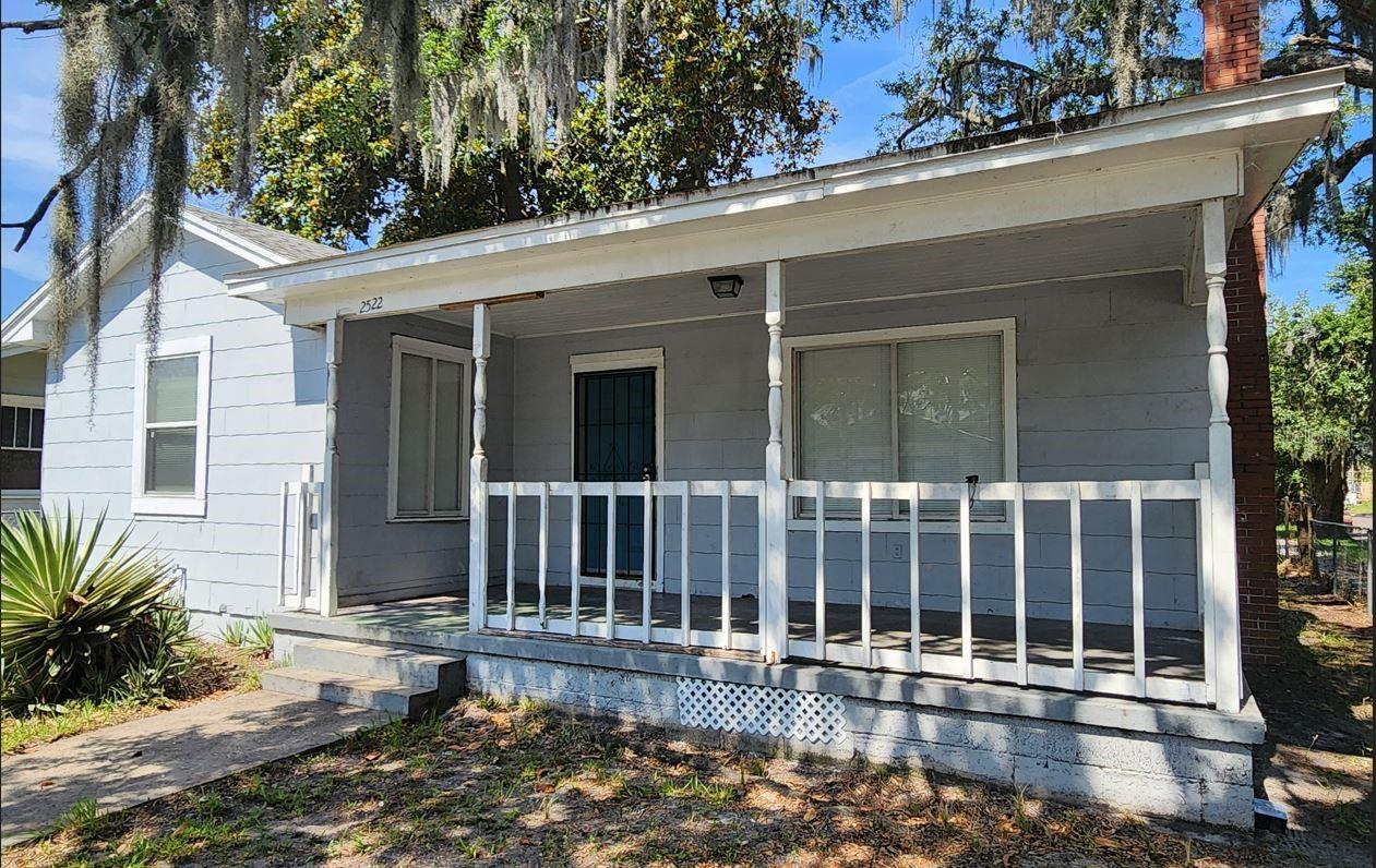 2522 N Market St Property Photo 1