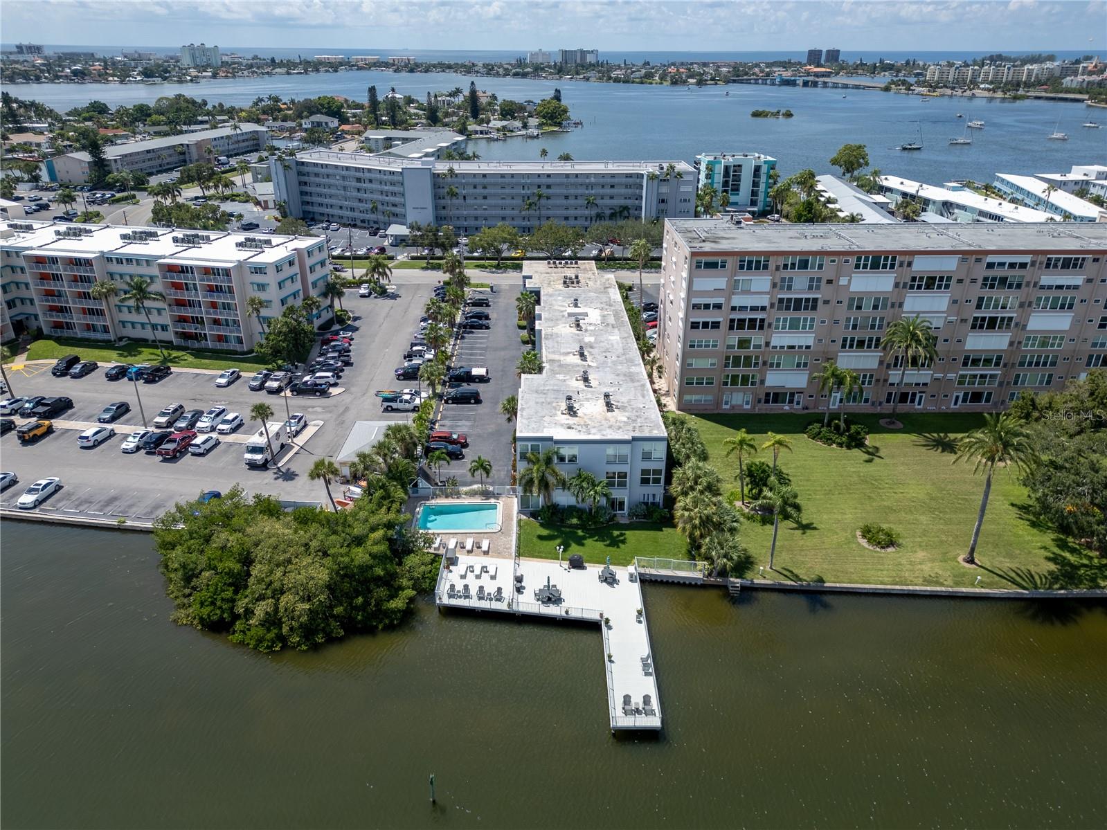 1859 Shore Dr S #202 Property Photo 1