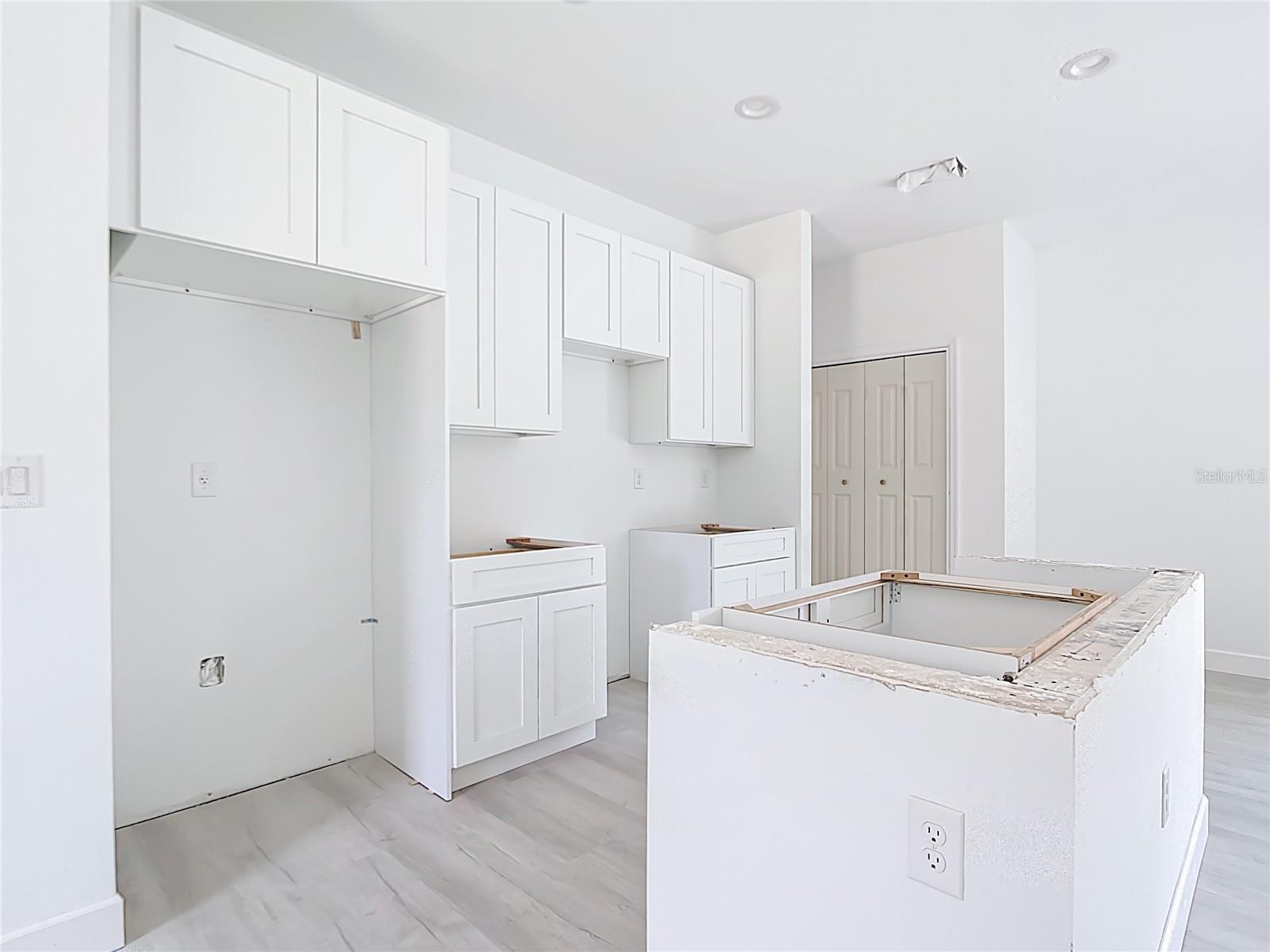 16134 Libourn Ave Property Photo 4