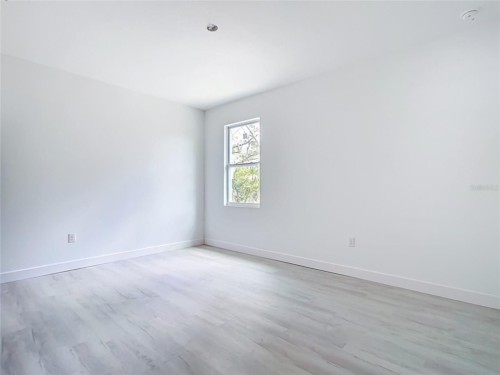 16134 Libourn Ave Property Photo 18