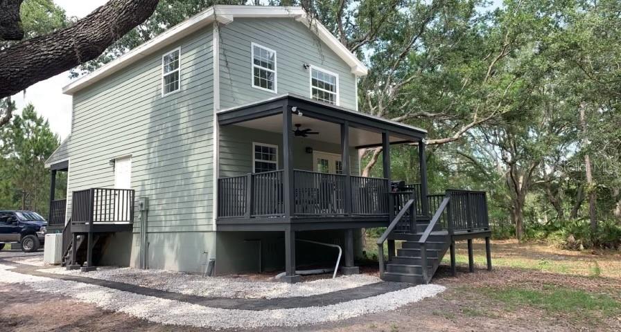 7152 Sandy Ln Property Photo 4