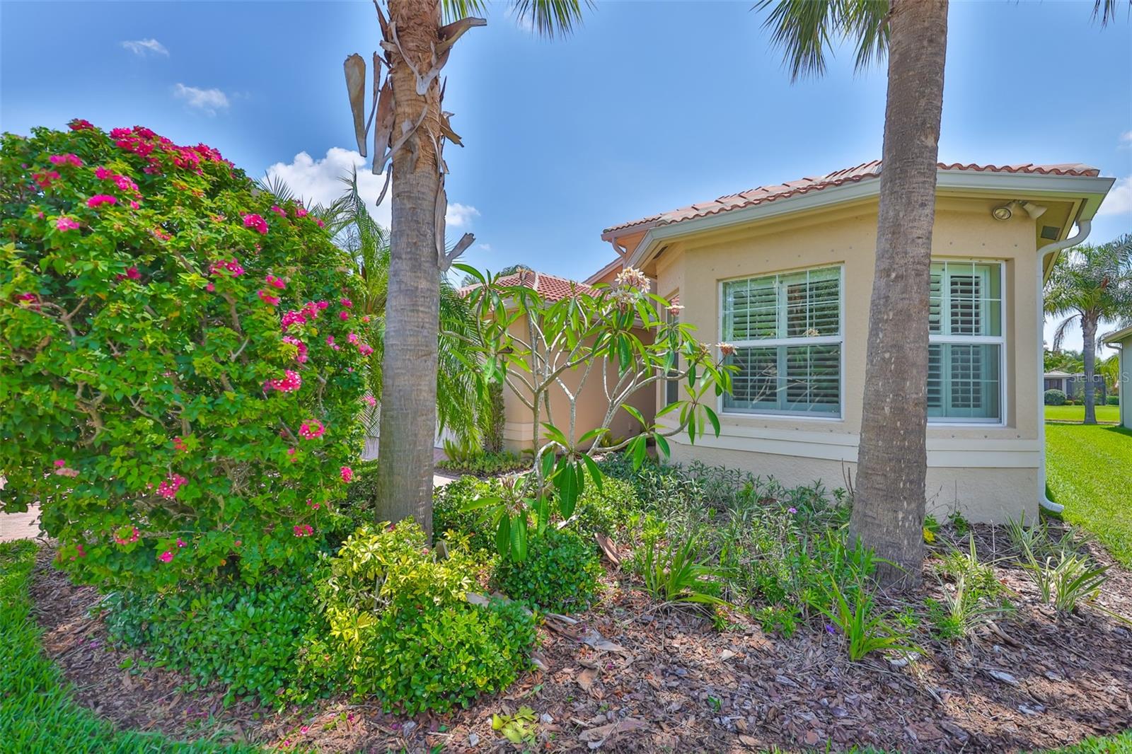 16227 Cape Coral Dr Property Photo 4