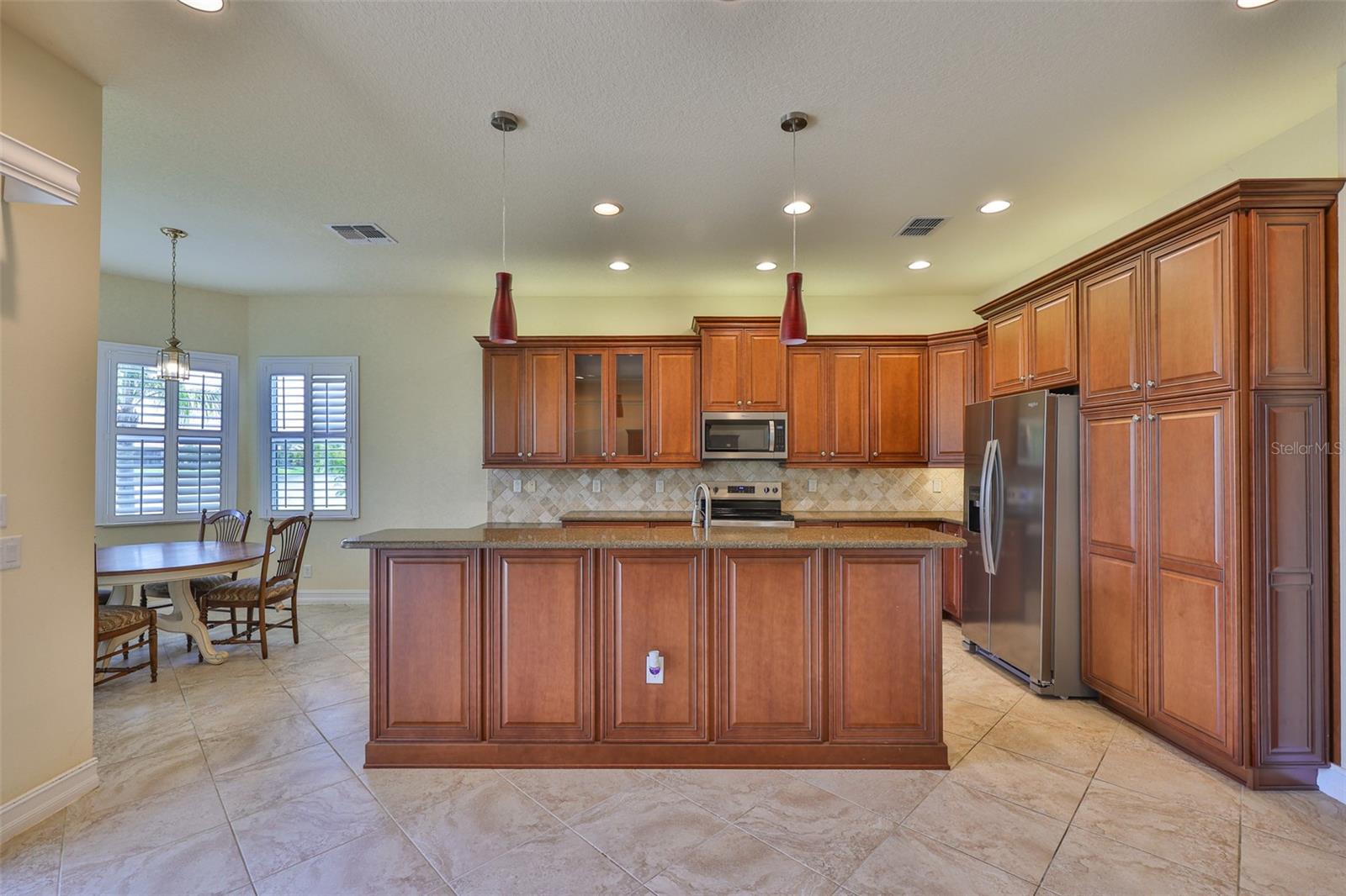 16227 Cape Coral Dr Property Photo 11