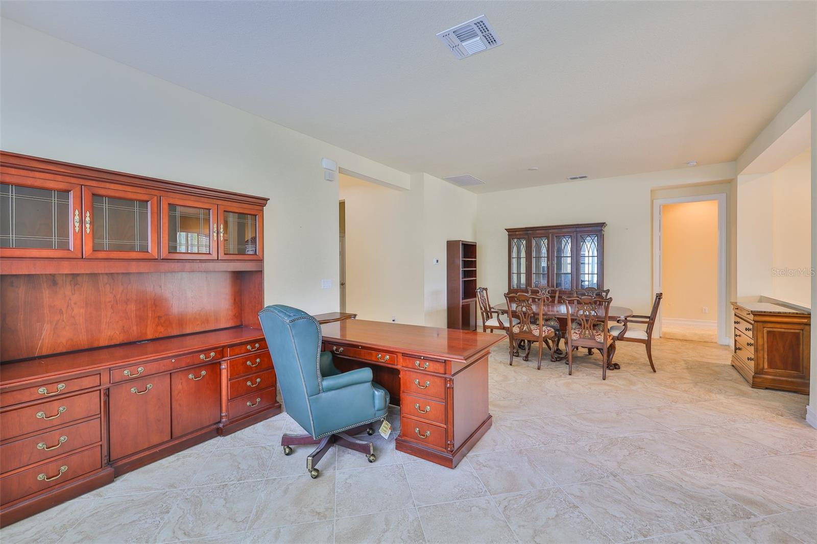 16227 Cape Coral Dr Property Photo 20