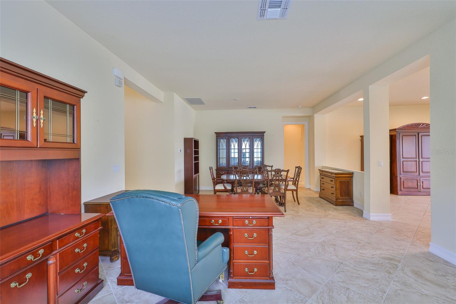 16227 Cape Coral Dr Property Photo 24