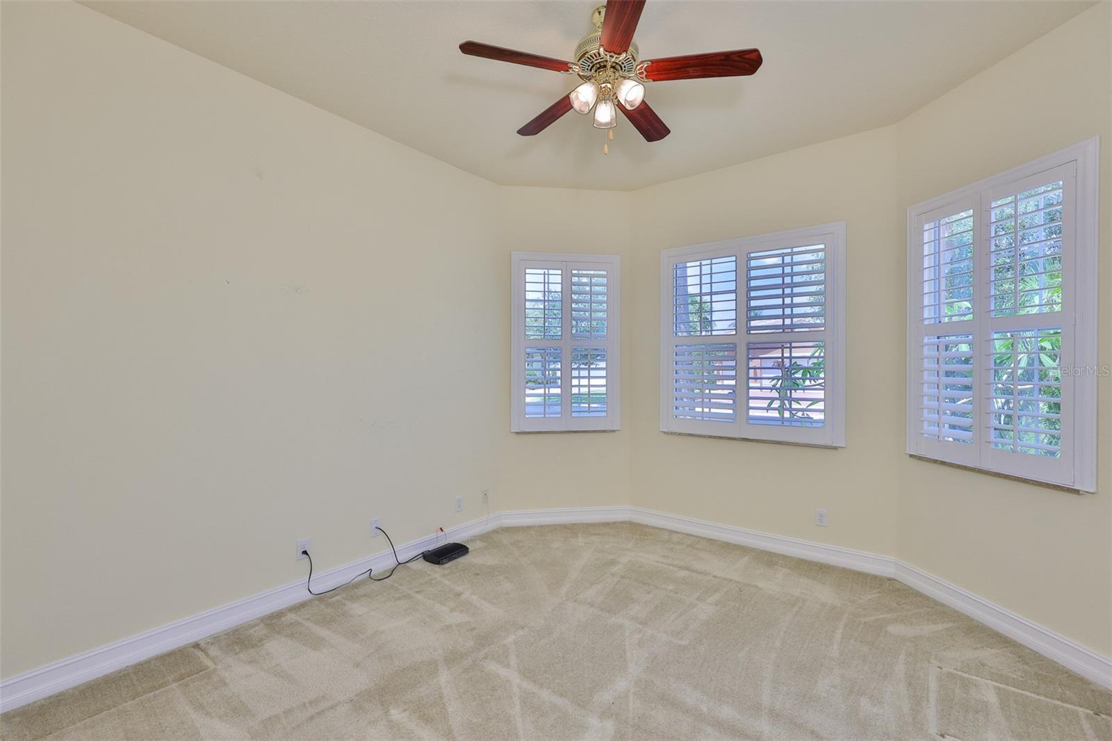 16227 Cape Coral Dr Property Photo 34