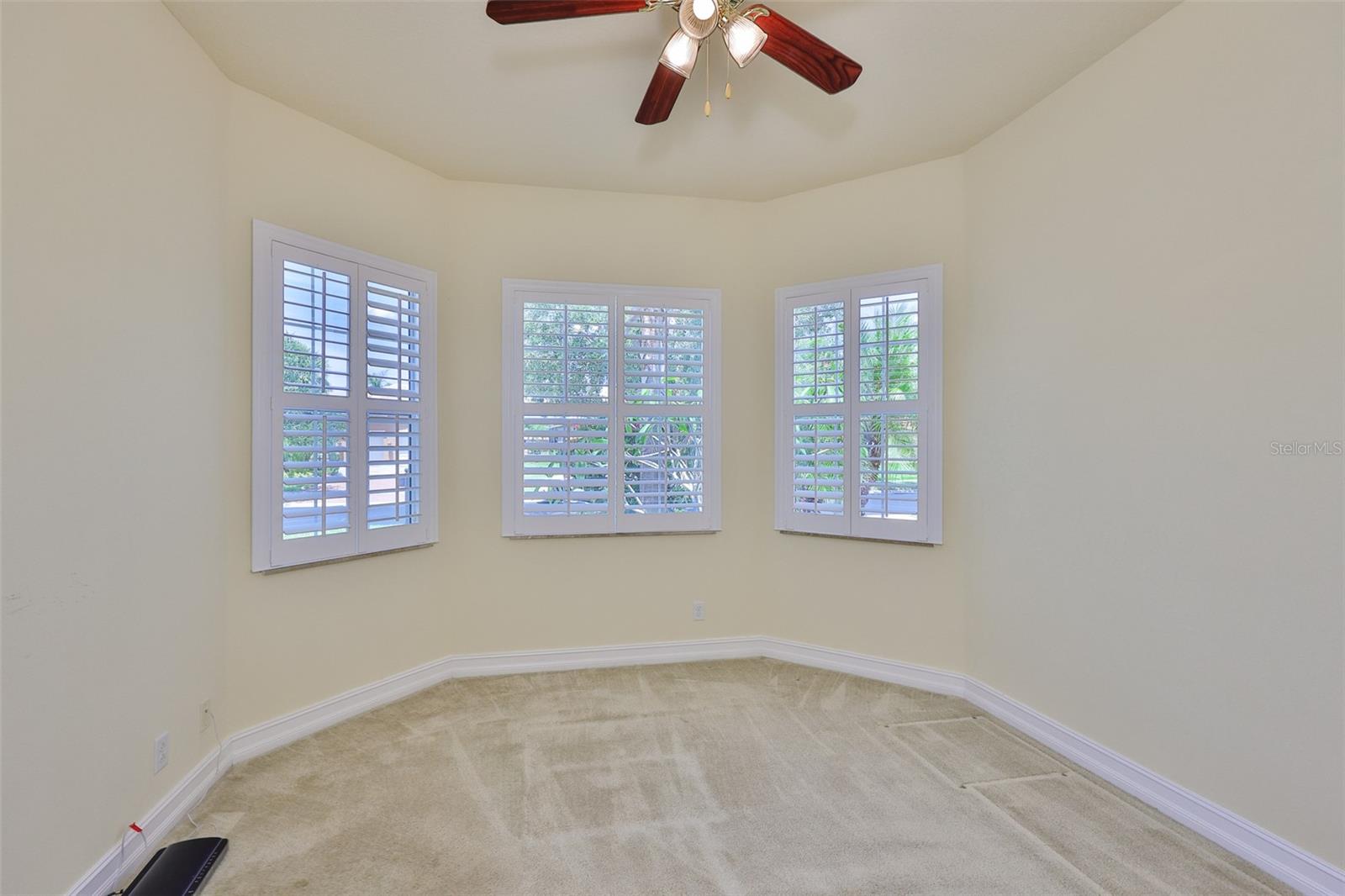 16227 Cape Coral Dr Property Photo 36