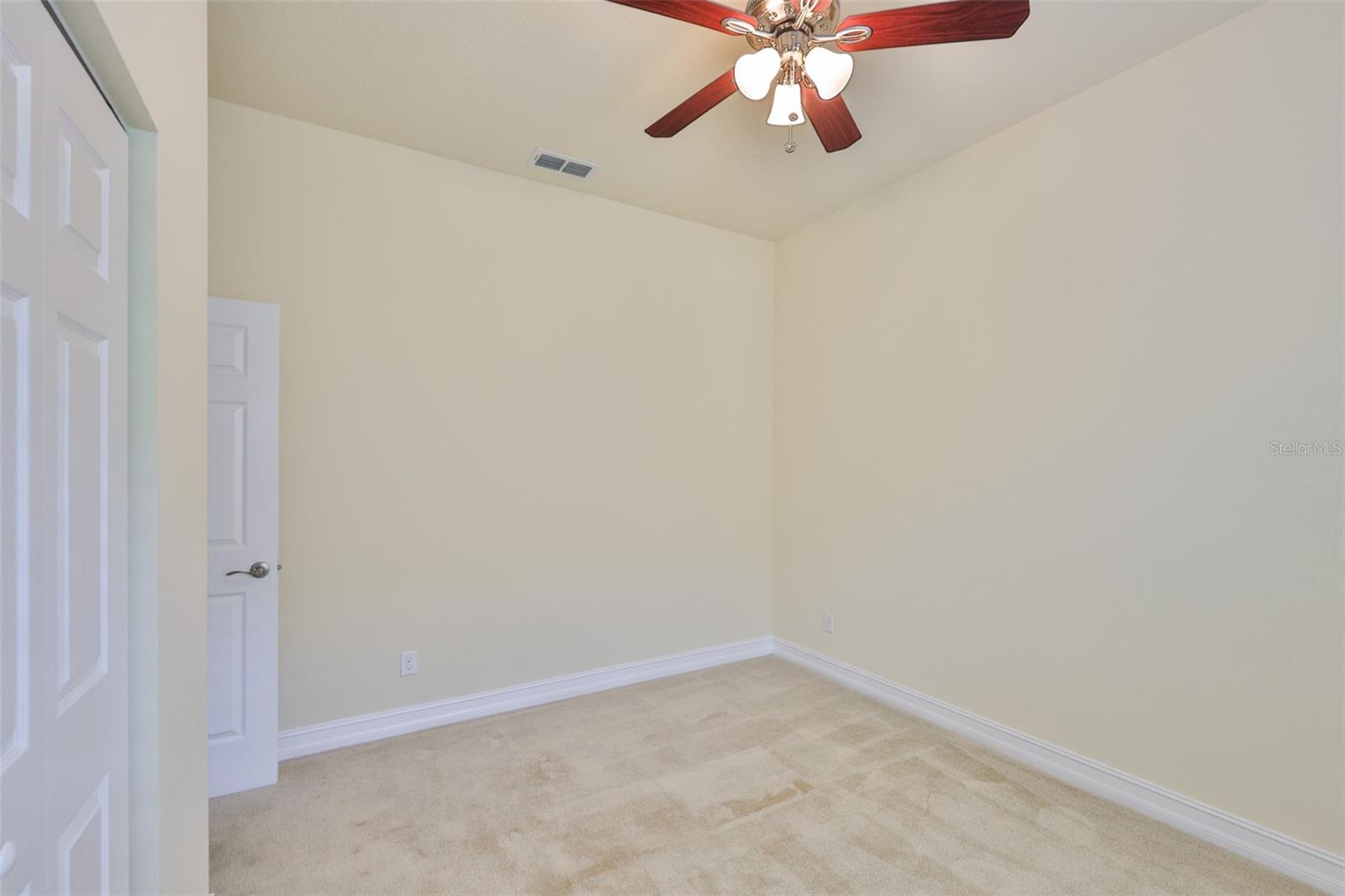 16227 Cape Coral Dr Property Photo 40