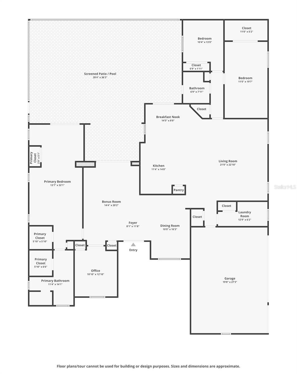 137 Woodcreek Dr E Property Photo 17