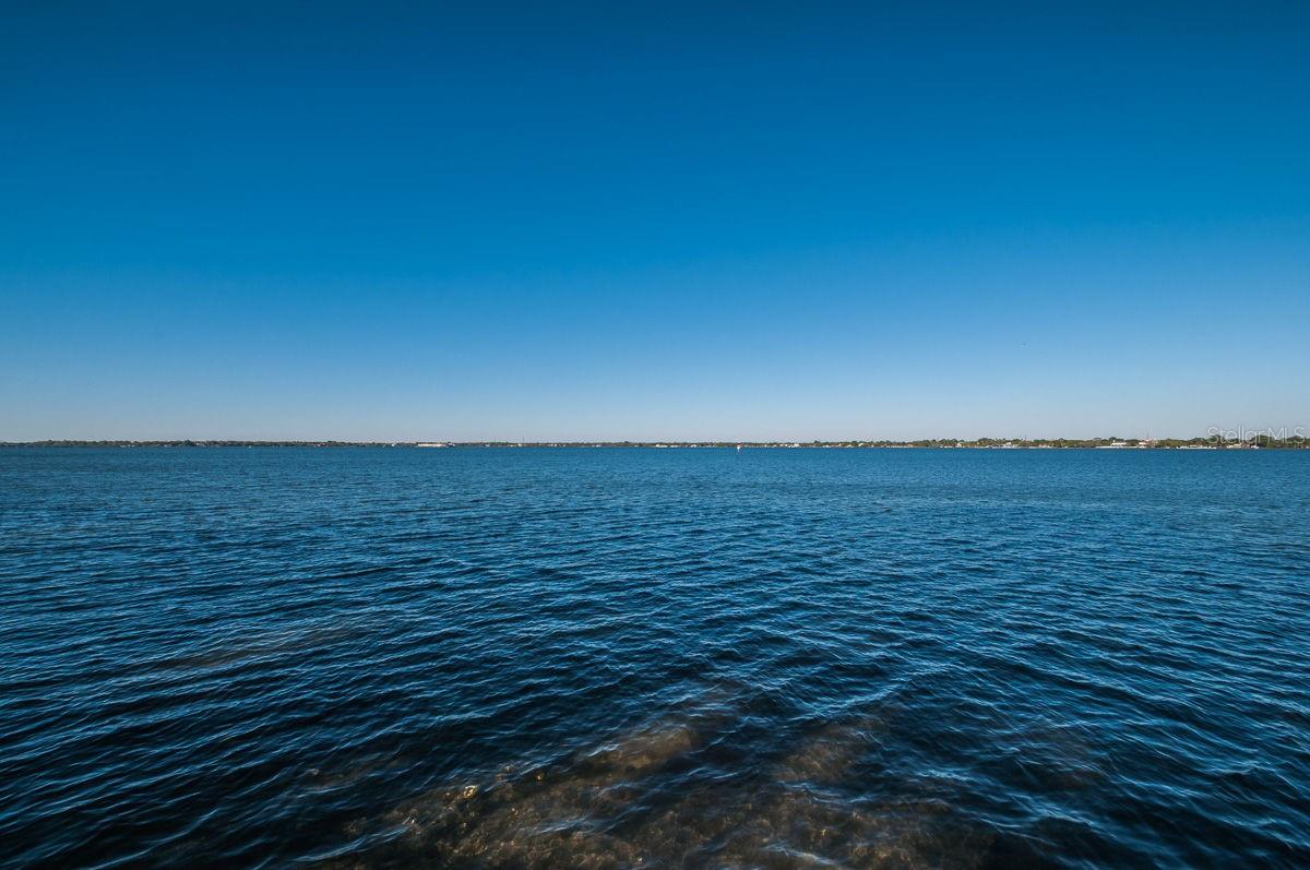 137 Woodcreek Dr E Property Photo 55