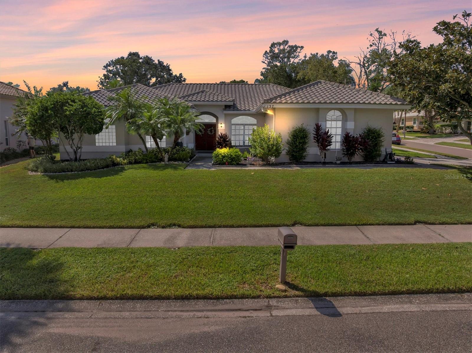 137 Woodcreek Dr E Property Photo 57