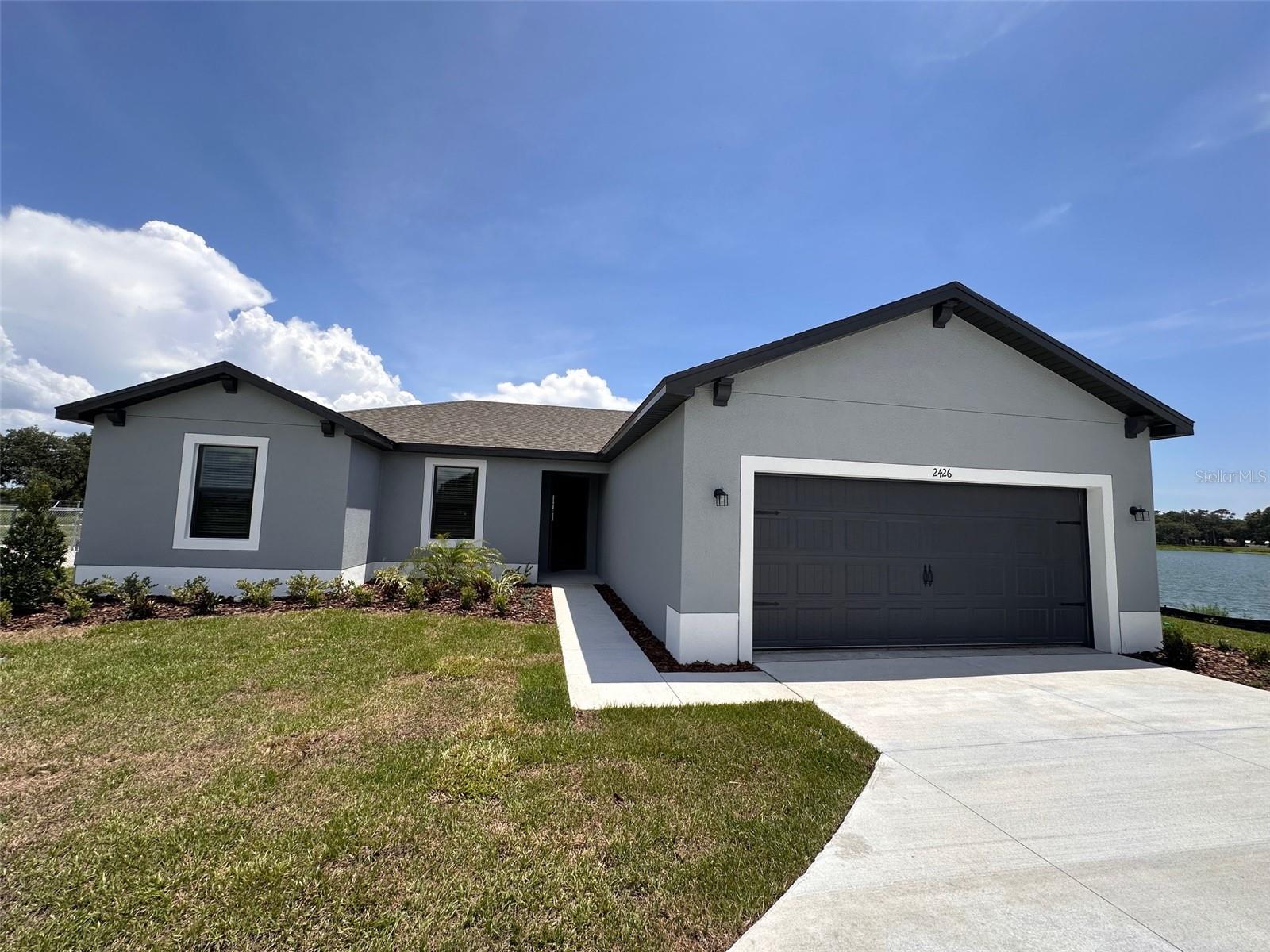 2426 Hiers Rd Property Photo 2