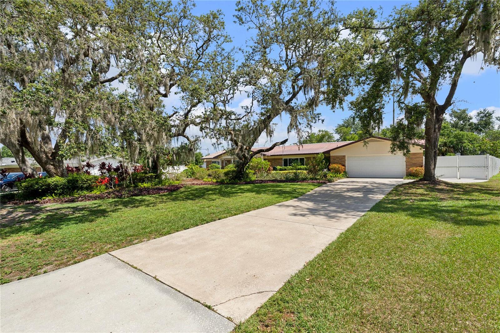 708 Westwood Cir Property Photo 1