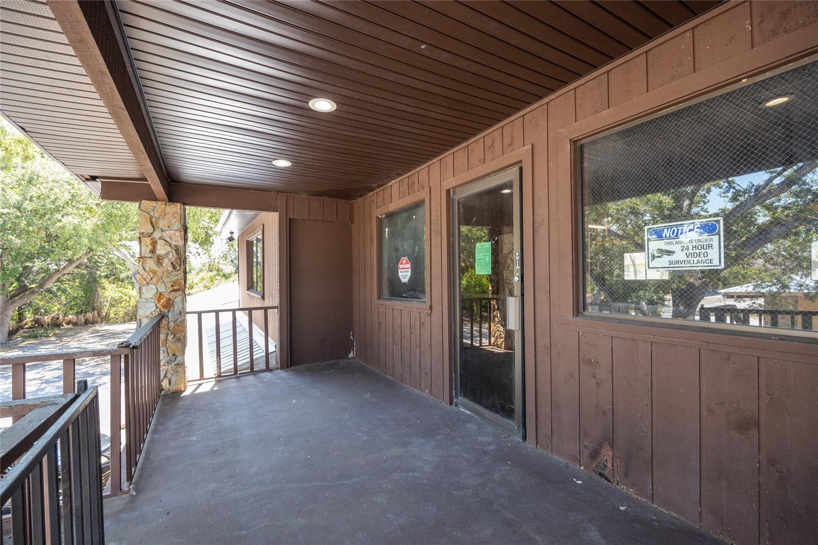11213 N Nebraska Ave #c406 Property Photo 26