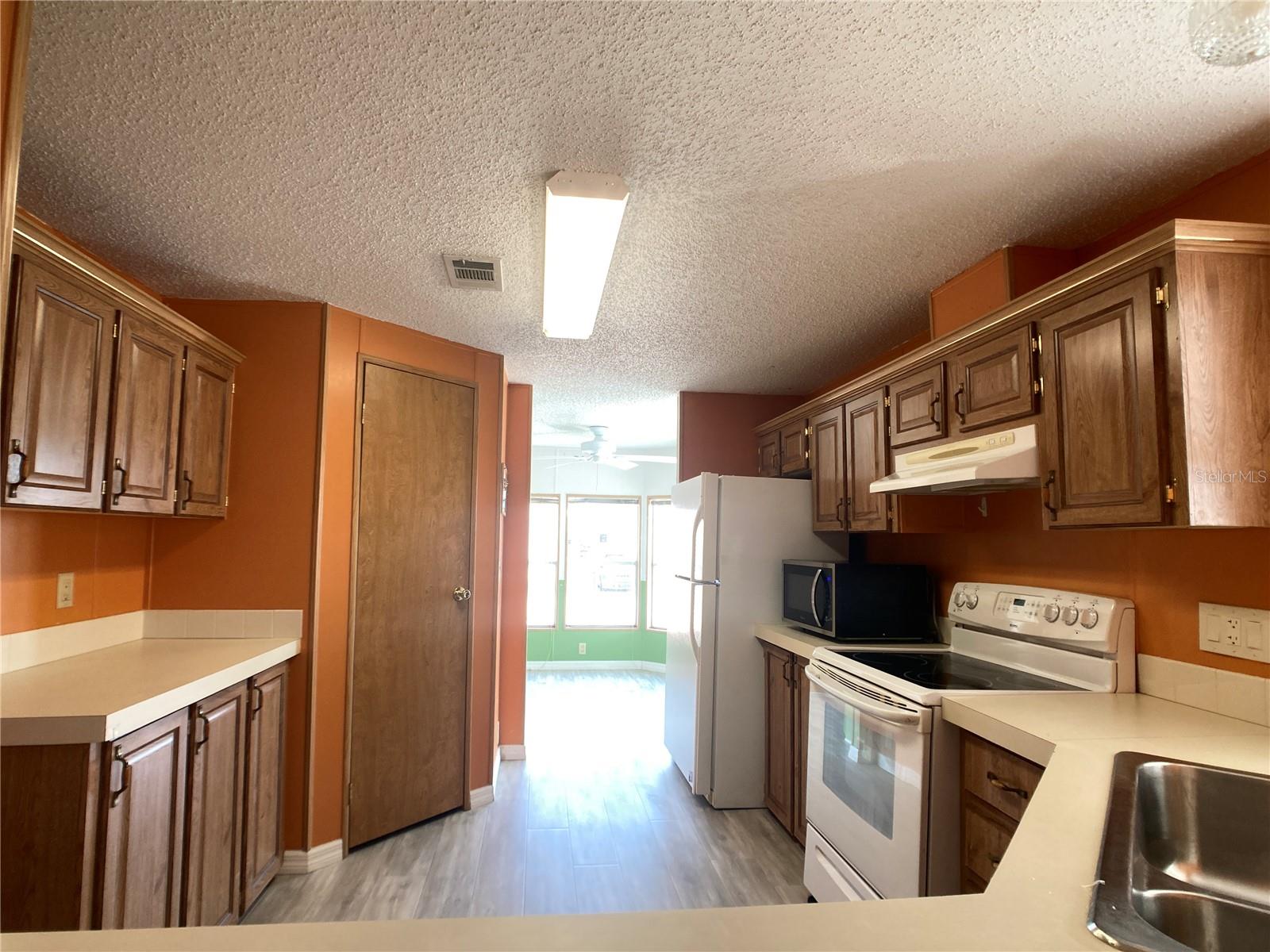 1710 7th St Sw #85 Property Photo 8