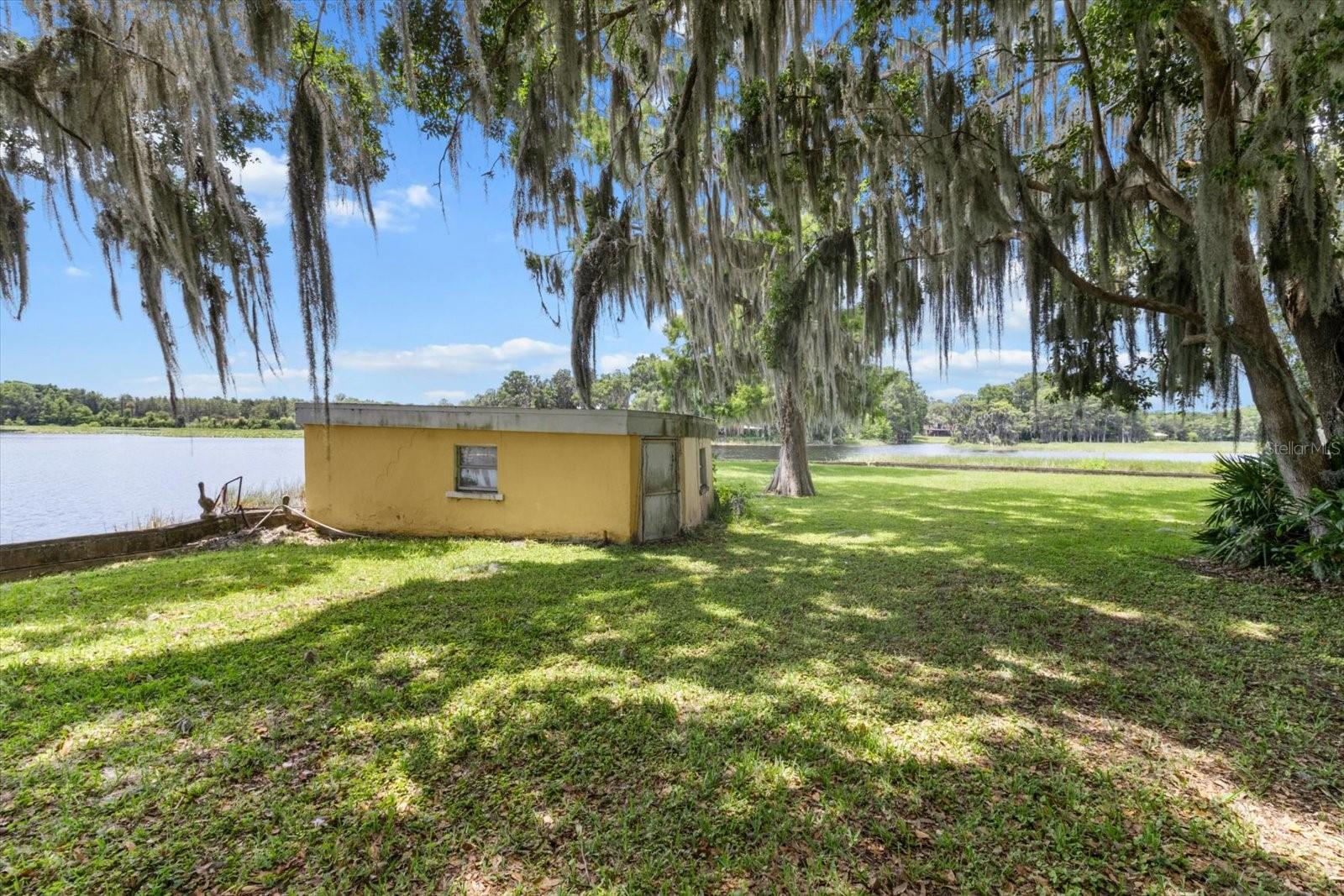 1226 S Telephone Point Rd Property Photo 15