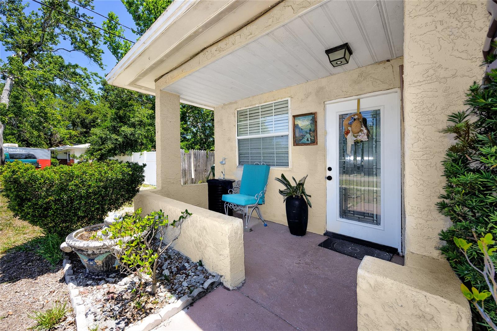 1683 Pine St Property Photo 9