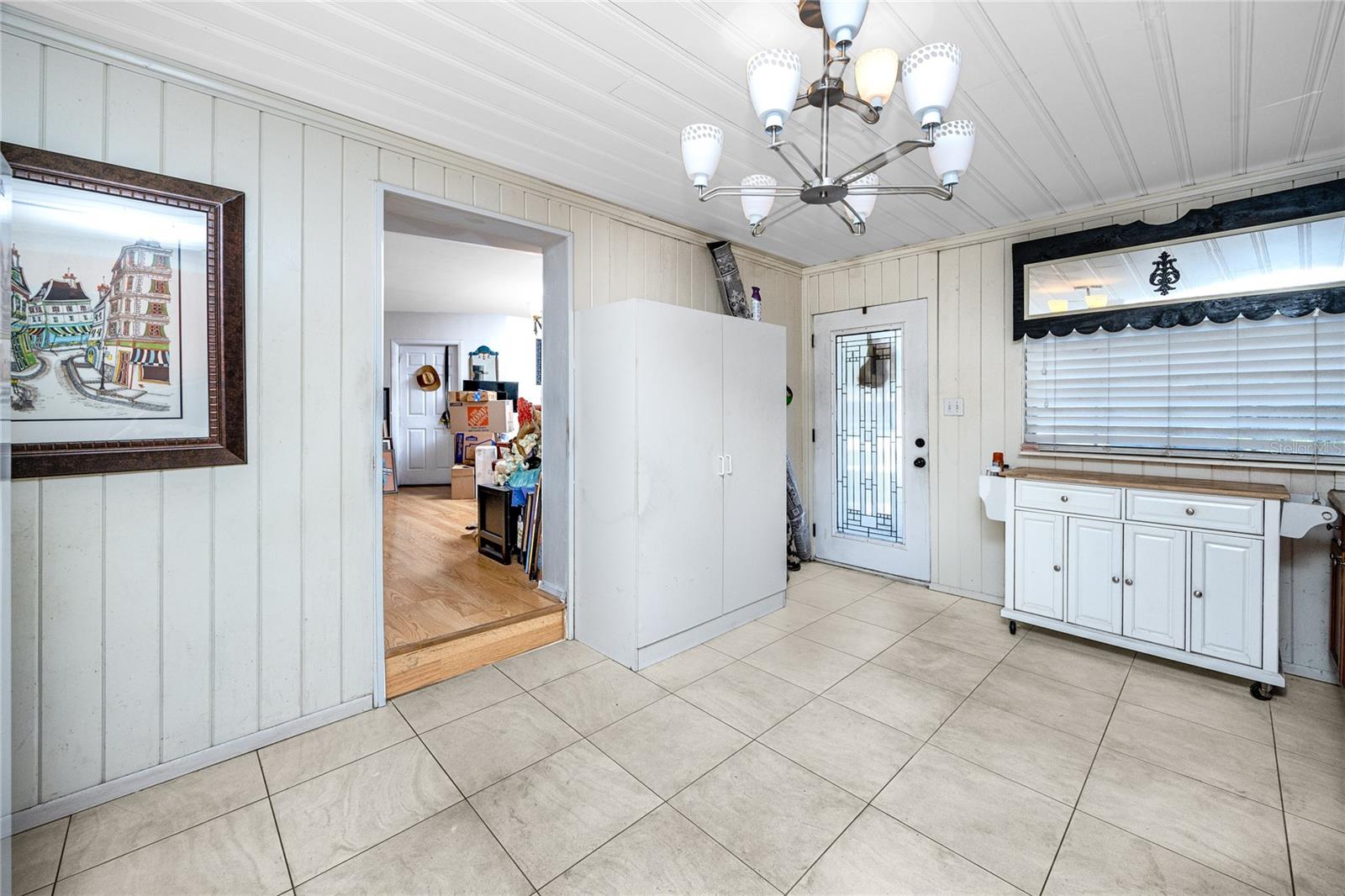 1683 Pine St Property Photo 12