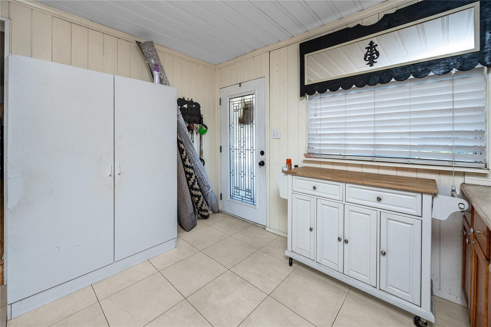 1683 Pine St Property Photo 15