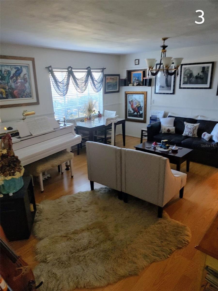 1683 Pine St Property Photo 17