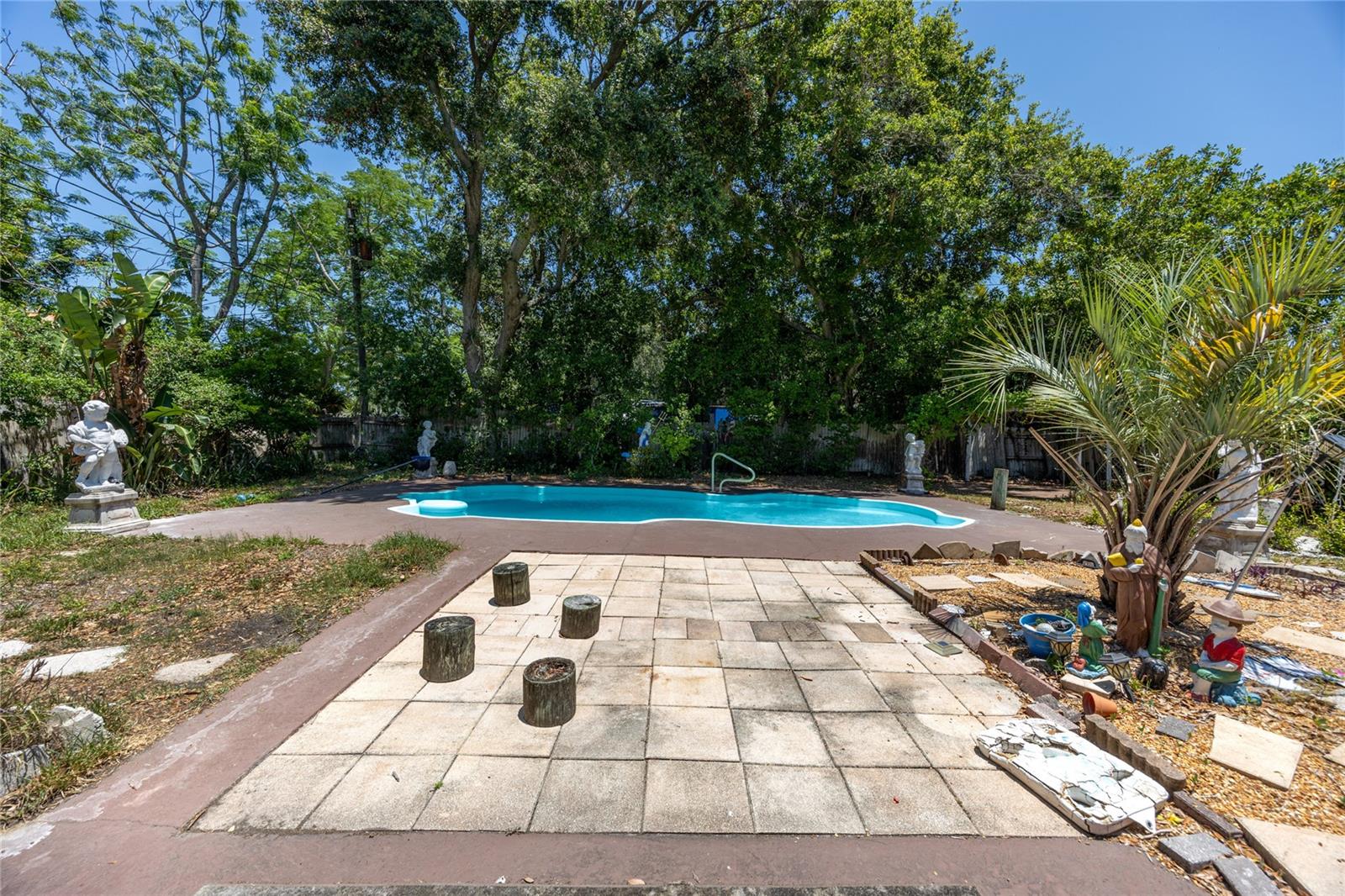 1683 Pine St Property Photo 37