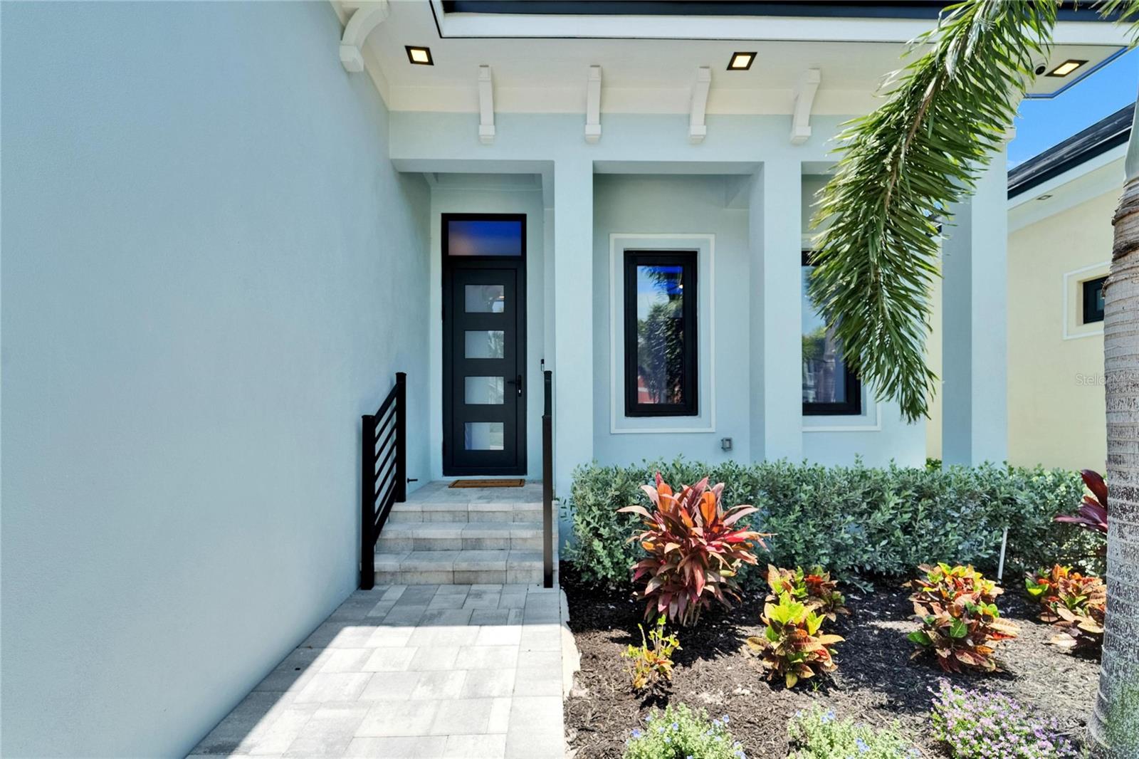 6530 Simone Shores Cir Property Photo 7