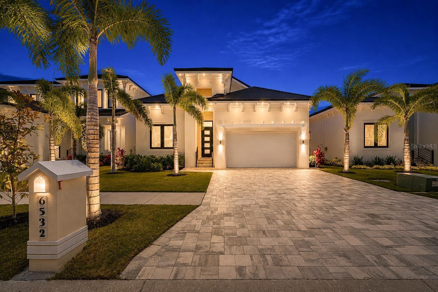 6532 Simone Shores Cir Property Photo 5