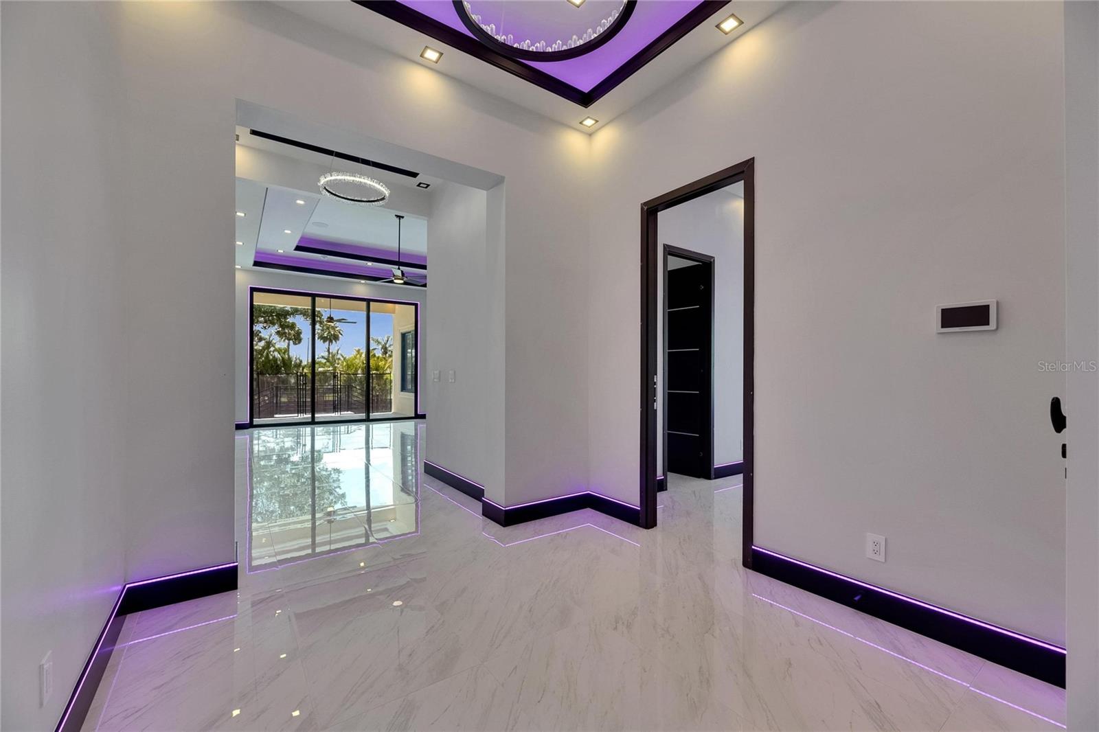 6532 Simone Shores Cir Property Photo 17