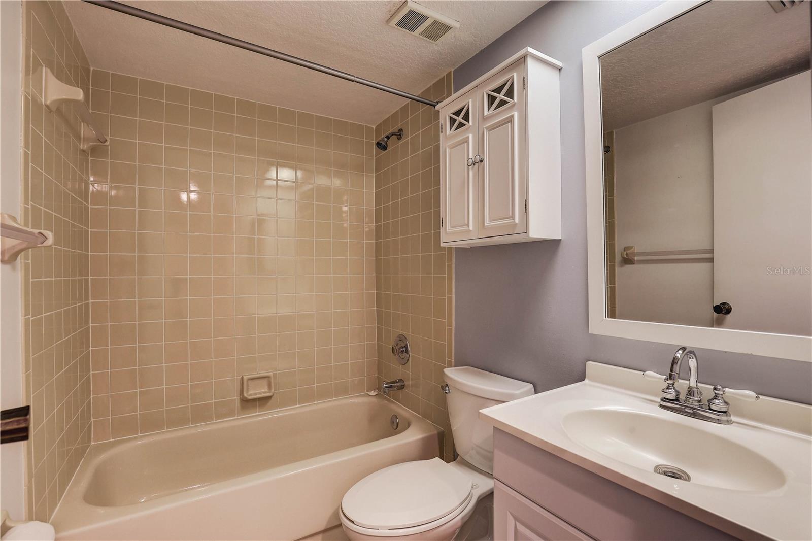11800 Park Blvd #208 Property Photo 21