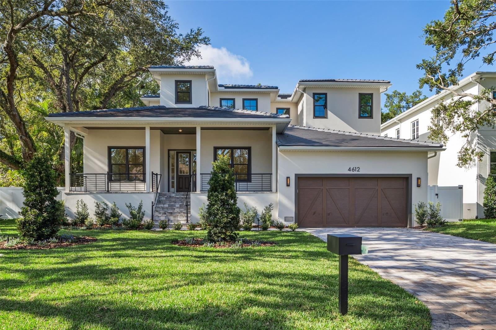 4612 W TENNYSON AVE Property Photo 1