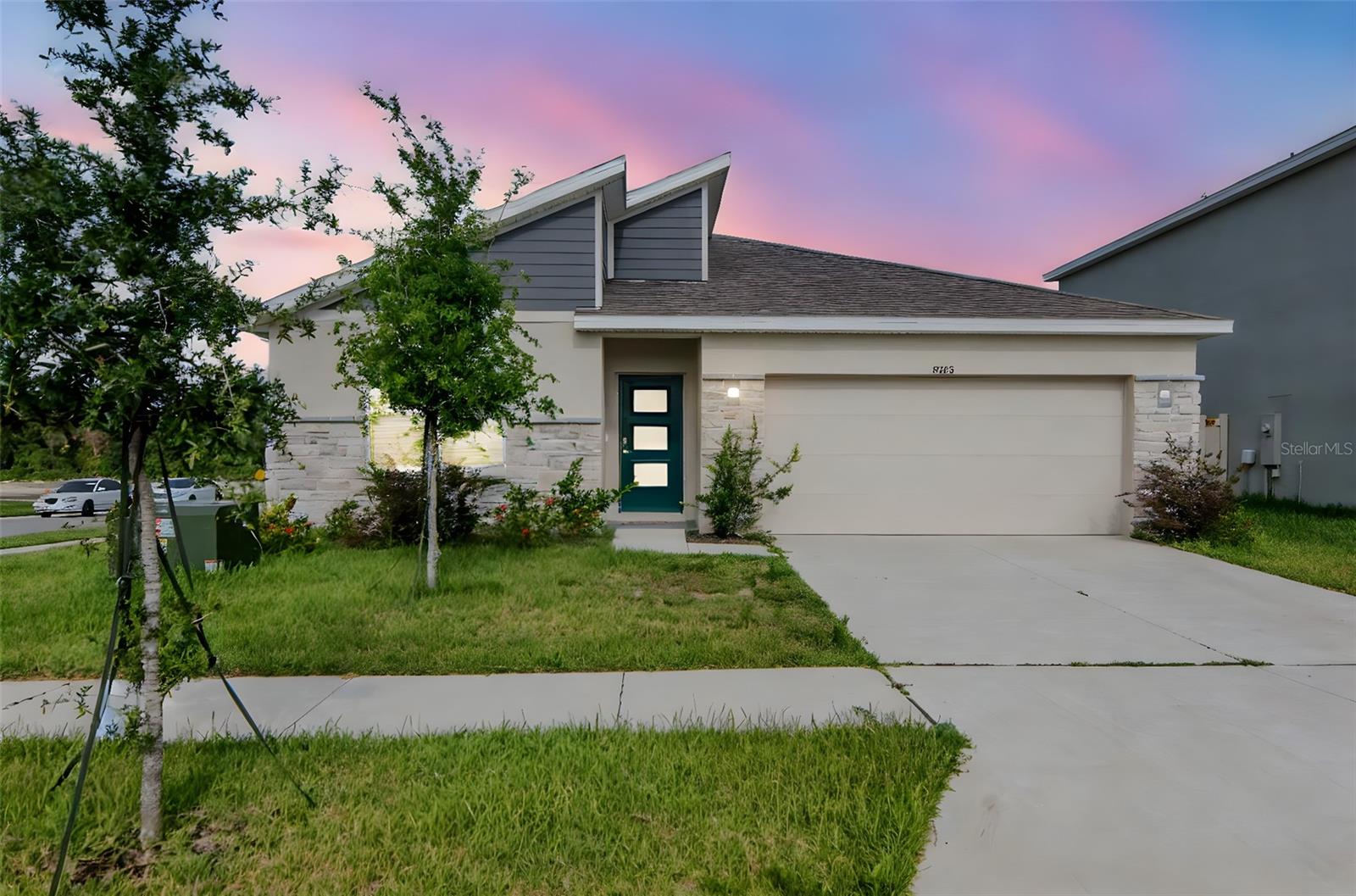 9795 Crescent Ray Dr Property Photo 1