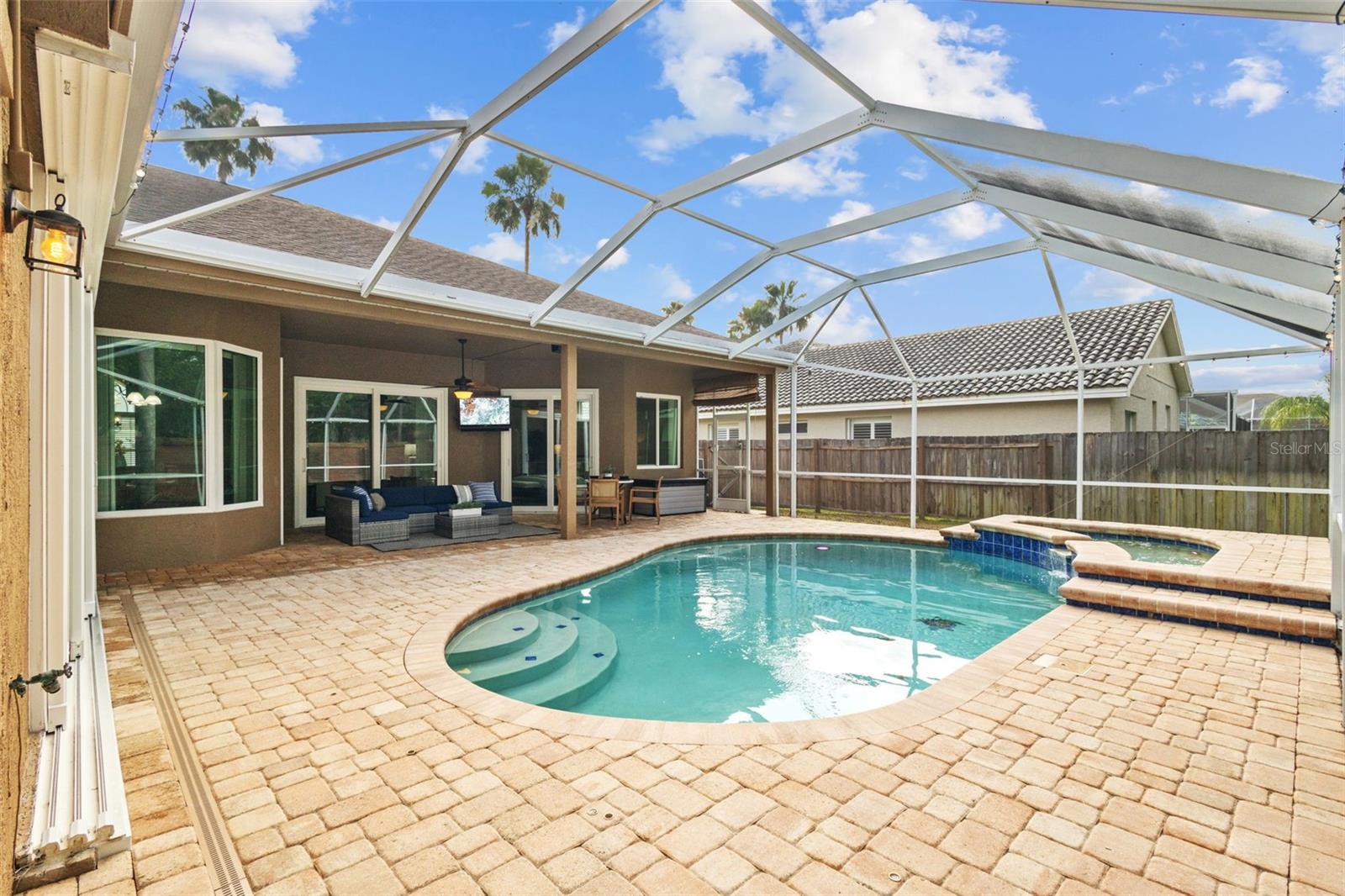 12009 Wandsworth Dr Property Photo 44