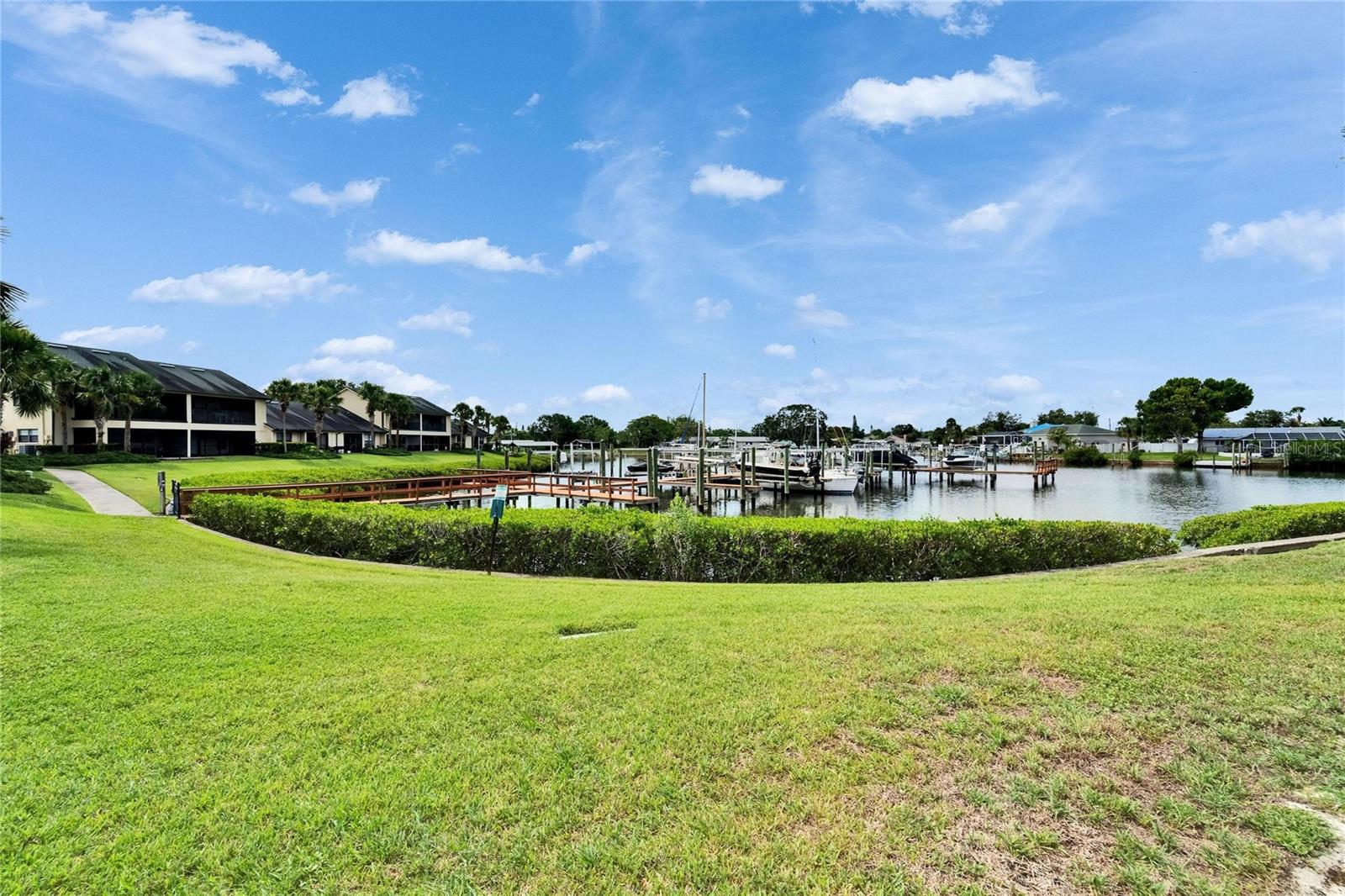 644 Yardarm Dr #22 Property Photo 35
