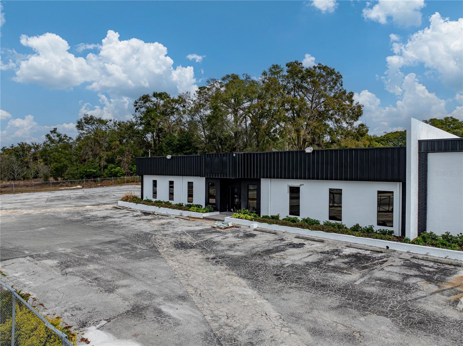 15552 Us Highway 301 Property Photo 6